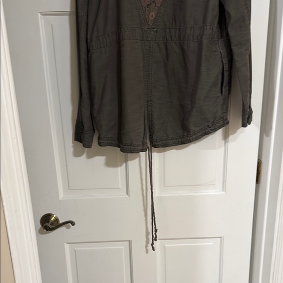 Green Jacket - Picture 3 of 6